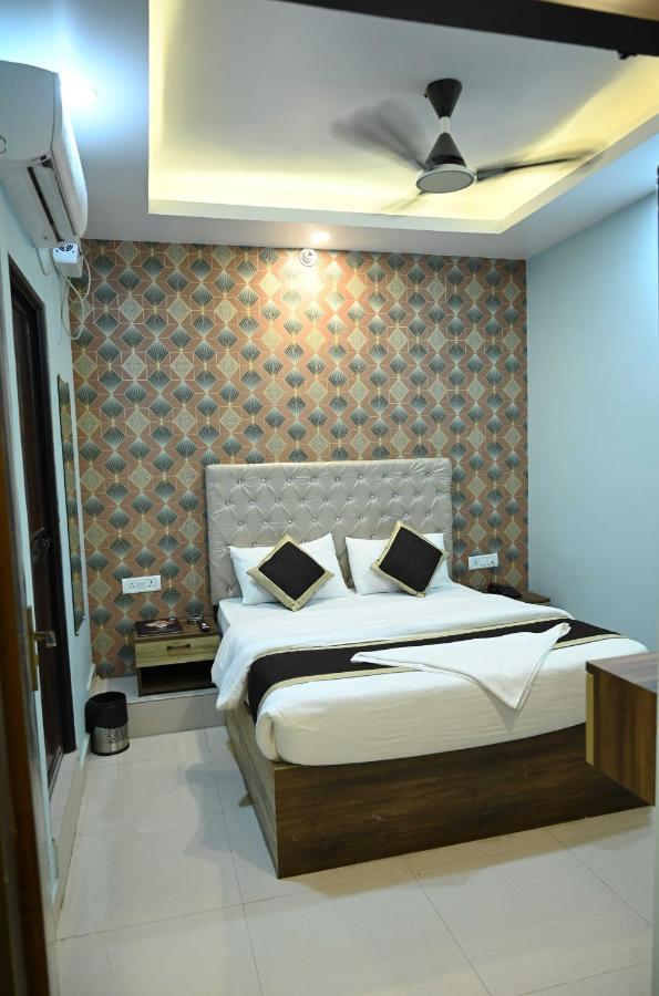 Super Hotel O Glance Inn Патна Екстер'єр фото