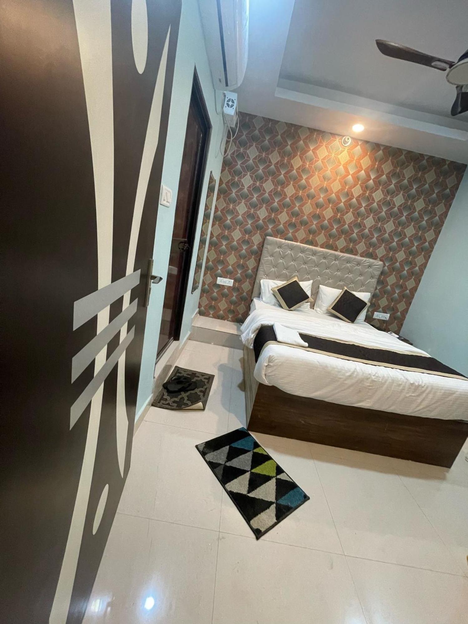 Super Hotel O Glance Inn Патна Екстер'єр фото