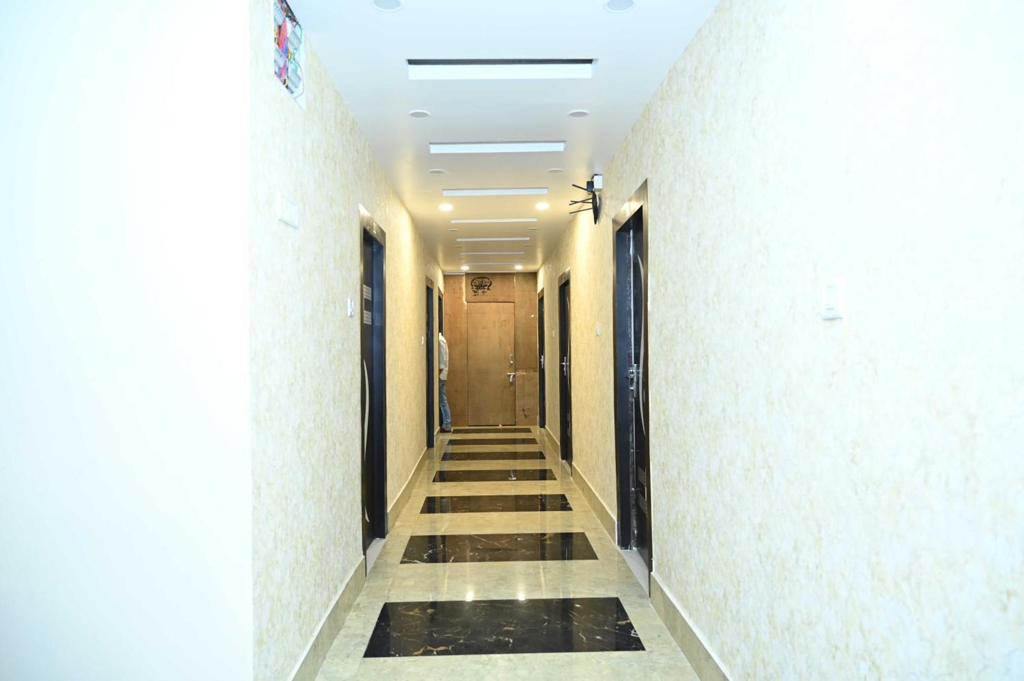 Super Hotel O Glance Inn Патна Екстер'єр фото